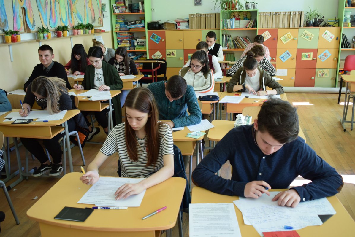 Sute de elevi la olimpiada de religie, etapa județeană 113698