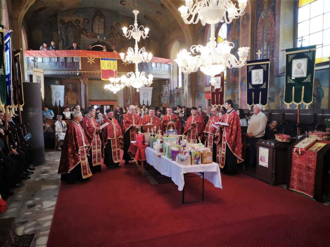 Cercuri misionare la Șoimoș și Odvos, Arad 113641