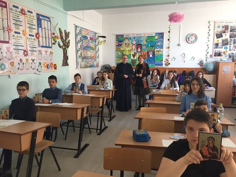 Etapa judeţeană a Olimpiadei de religie, la Bacău 113590