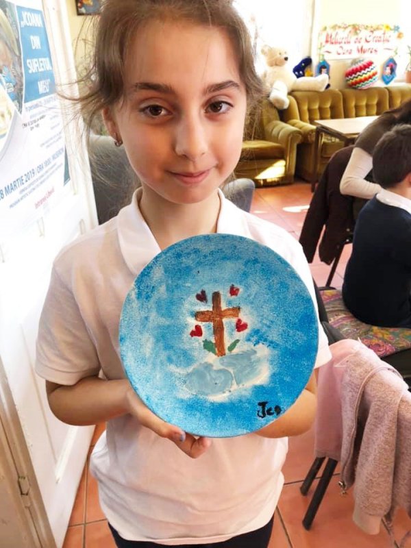 Proiectul „Icoana din sufletul meu”, în centre ale Filantropiei Ortodoxe Alba 113626