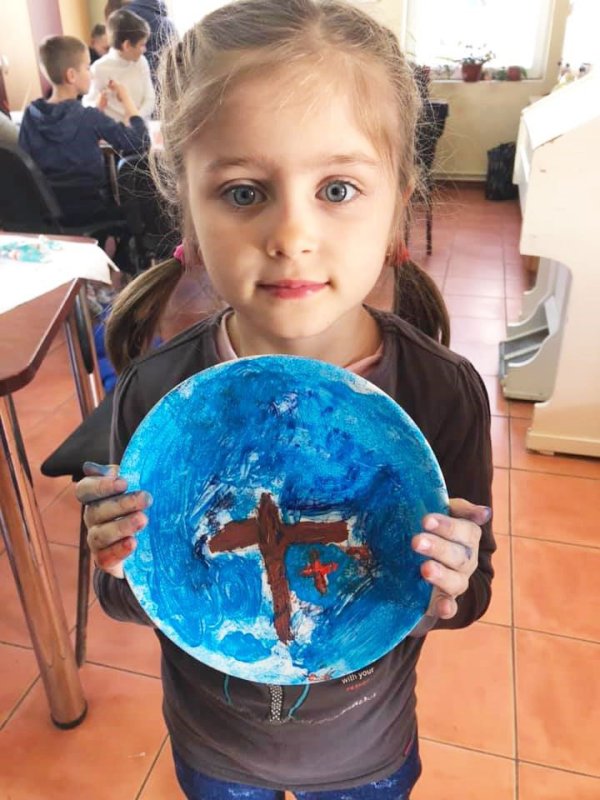 Proiectul „Icoana din sufletul meu”, în centre ale Filantropiei Ortodoxe Alba 113627