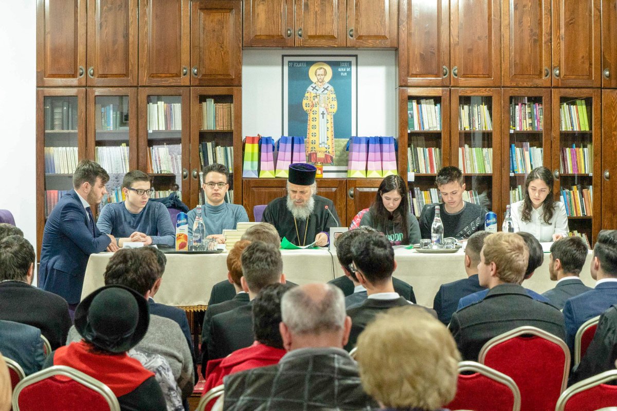 Proiectul „O carte pentru suflet” la Galaţi 113604