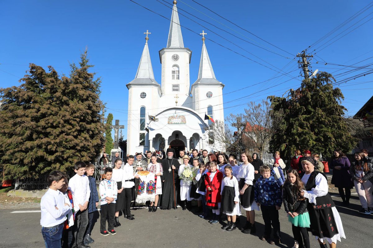 Slujiri arhierești în Episcopia Maramureșului și Sătmarului 113617