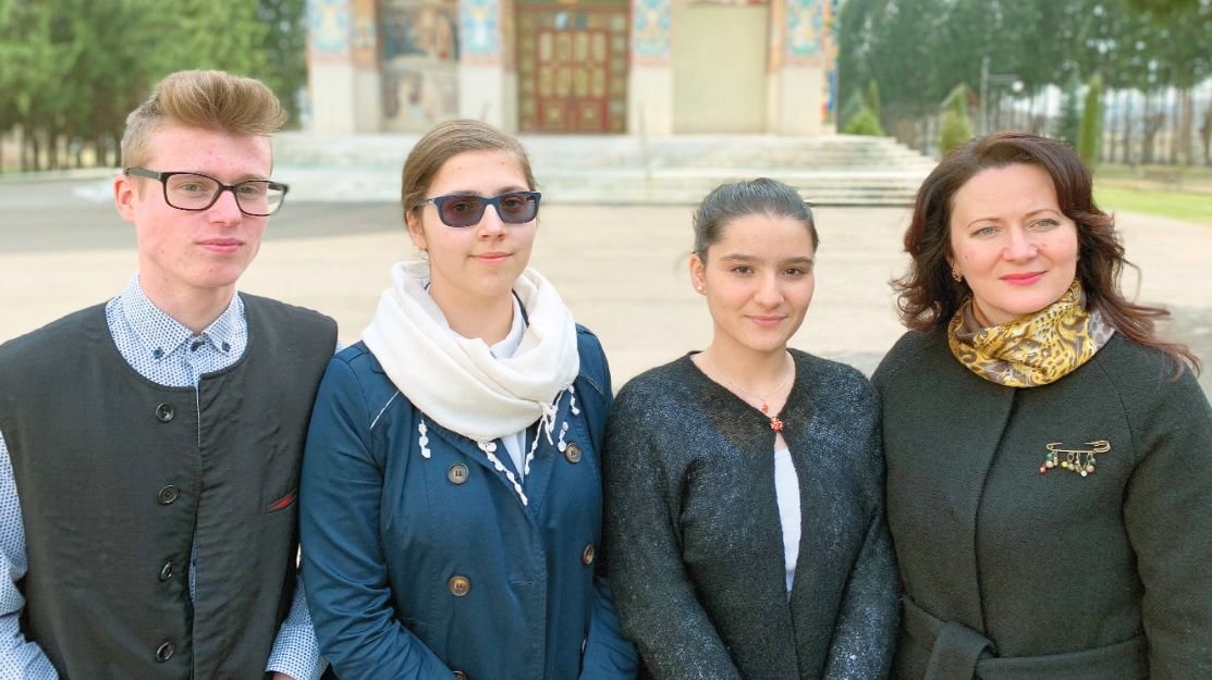 Premii internaţionale pentru elevii Seminarului Teologic de la Neamţ 113495