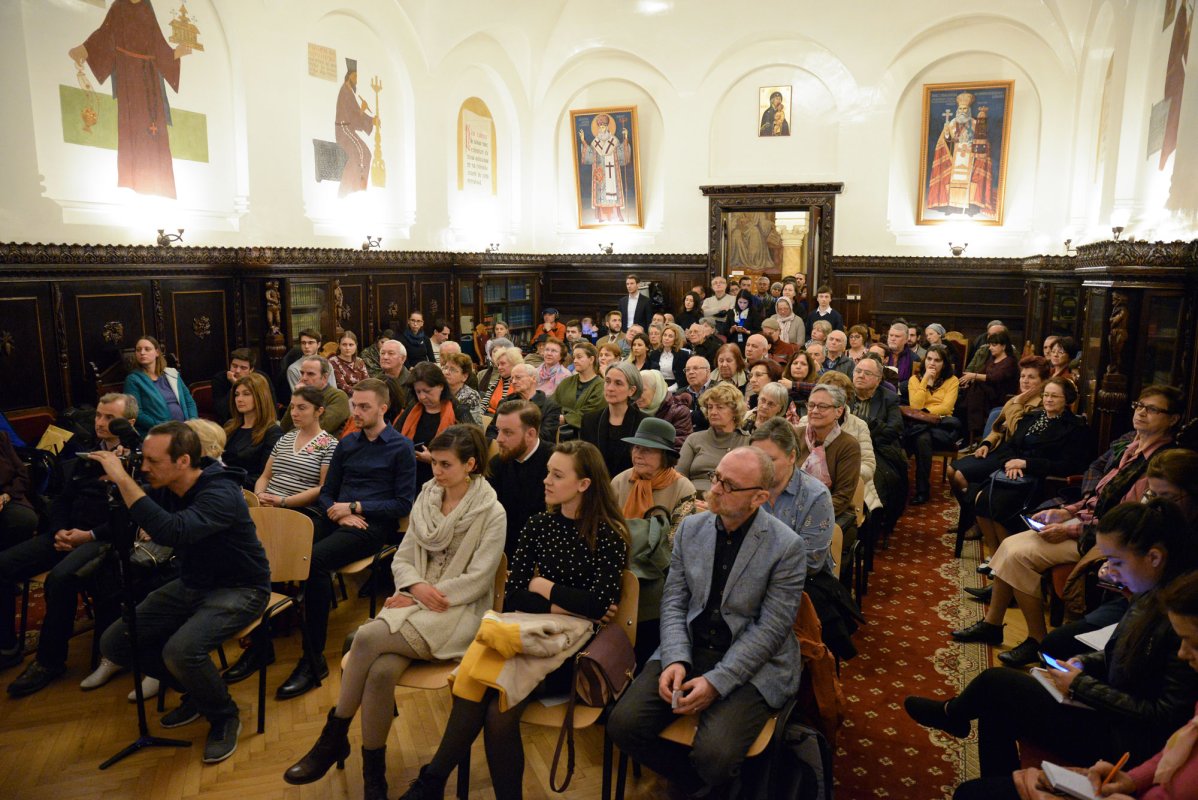 Teatru radiofonic la Biblioteca Sfântului Sinod 113533