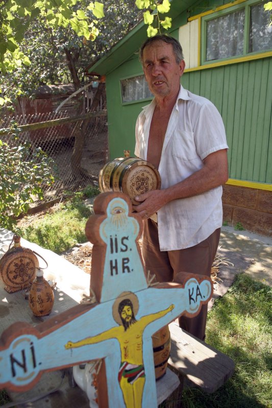 Amprente sacre în satul românesc 113727