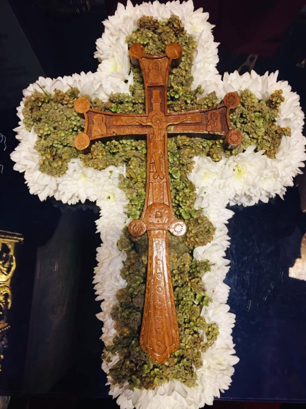 Bucură-te, Cruce, păzitoare a creștinilor! 113390