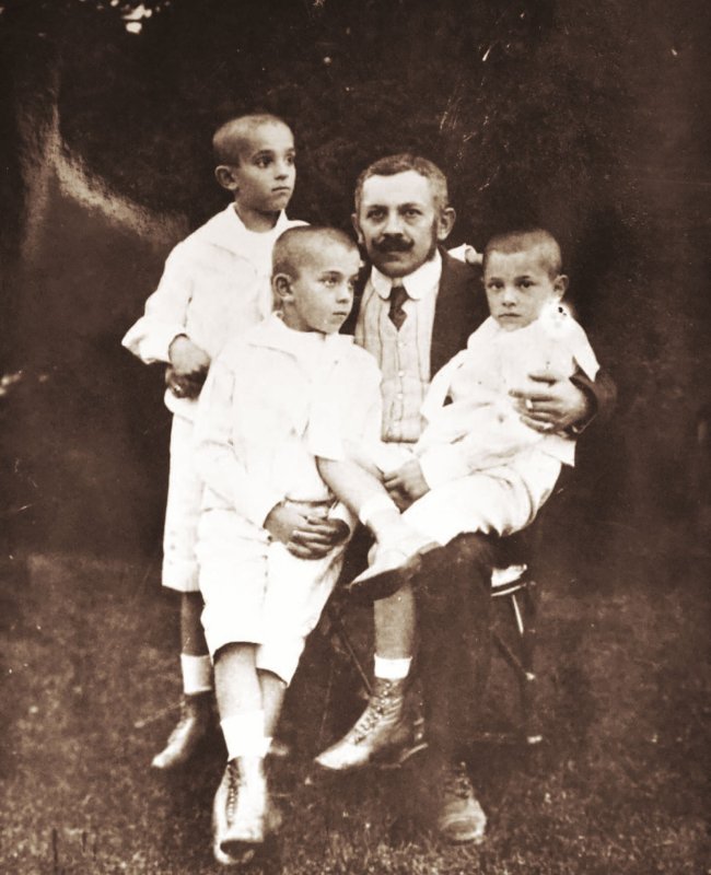 Principalele evenimente din luna aprilie 1919 113398