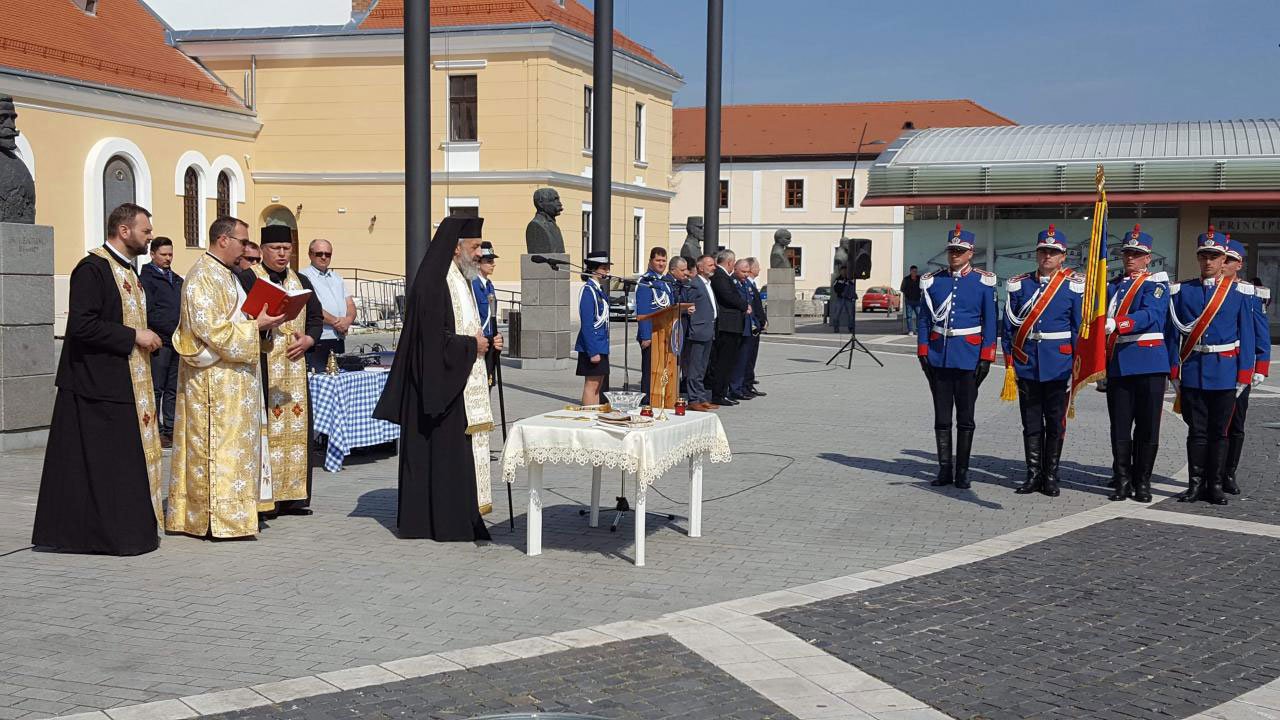 Binecuvântări şi festivităţi de Ziua Jandarmeriei Române 113196
