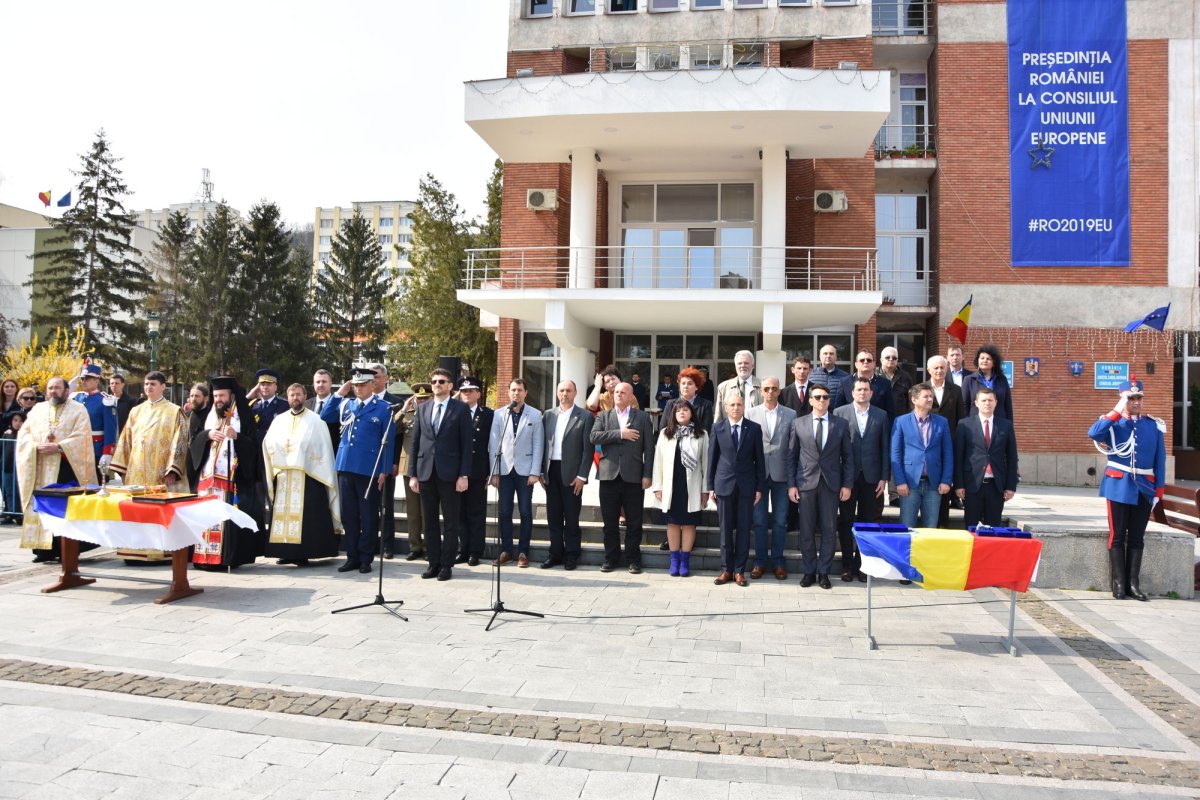 Binecuvântări şi festivităţi de Ziua Jandarmeriei Române 113199