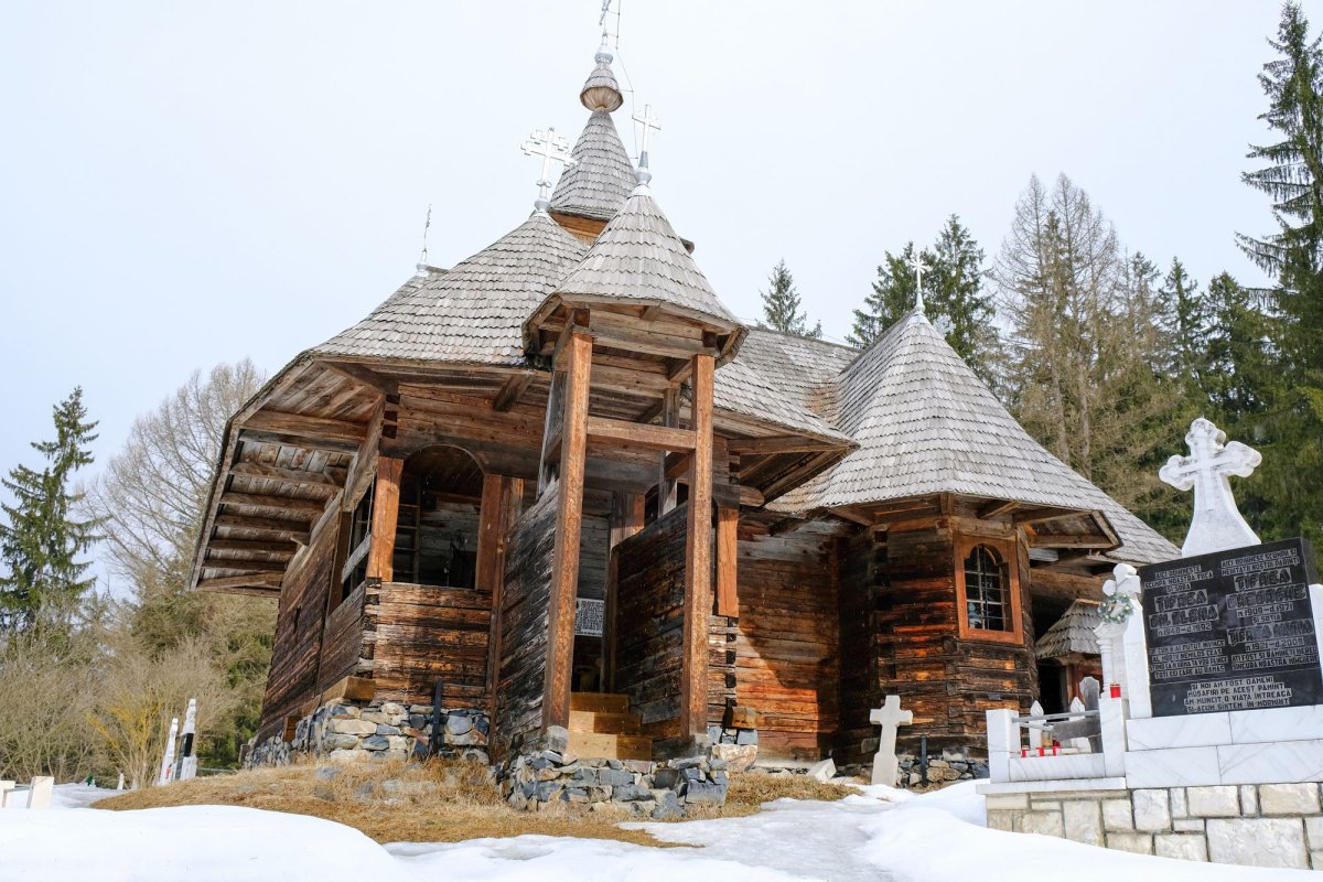 La Bilbor, Biserica uneşte comunitatea 113163