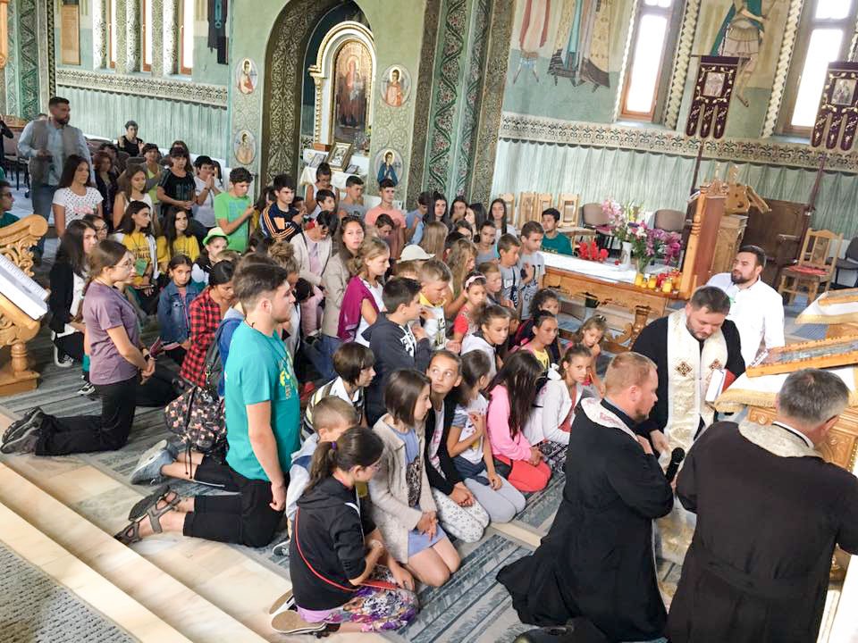 La Bilbor, Biserica uneşte comunitatea 113169