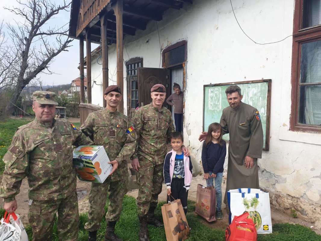 Activități filantropice ale militarilor arădeni 113034