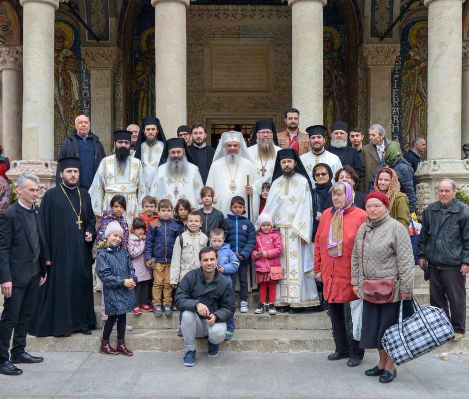 Binecuvântare la o lavră monahală de tradiție din Capitală 112992