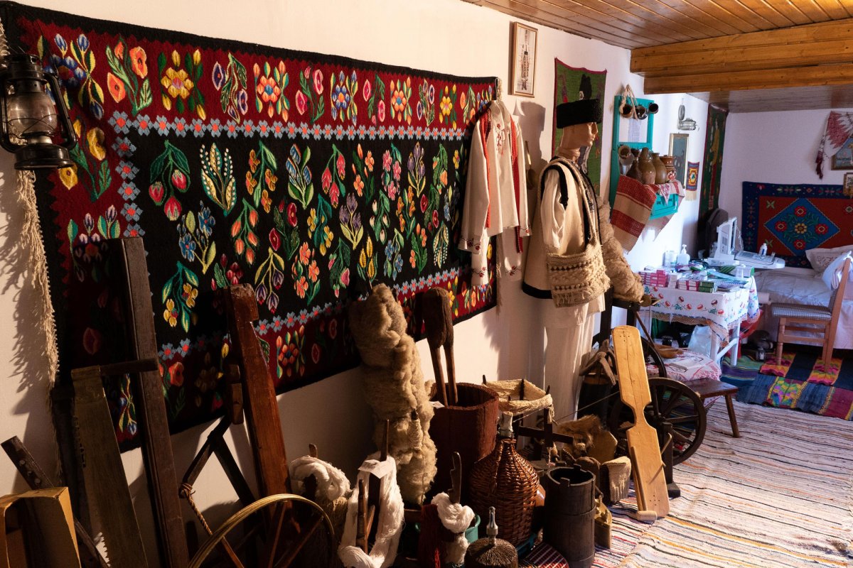 „Laudă” preotului de la sat 113006