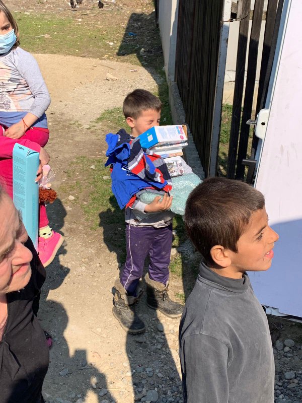 O nouă campanie filantropică, la Biserica „Sfinții Trei Ierarhi” din Brașov 113022