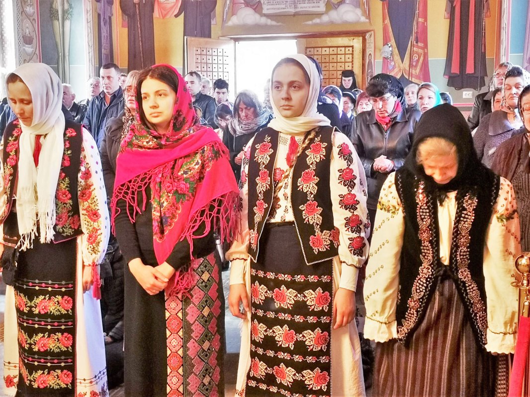 Slujiri arhierești în Duminica a patra din Postul Sfintelor Paști 112927