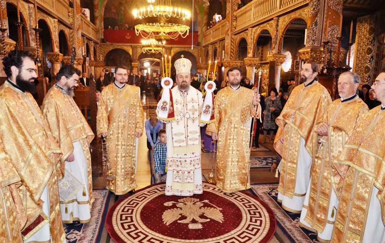 Slujiri arhierești în Duminica a patra din Postul Sfintelor Paști 112931