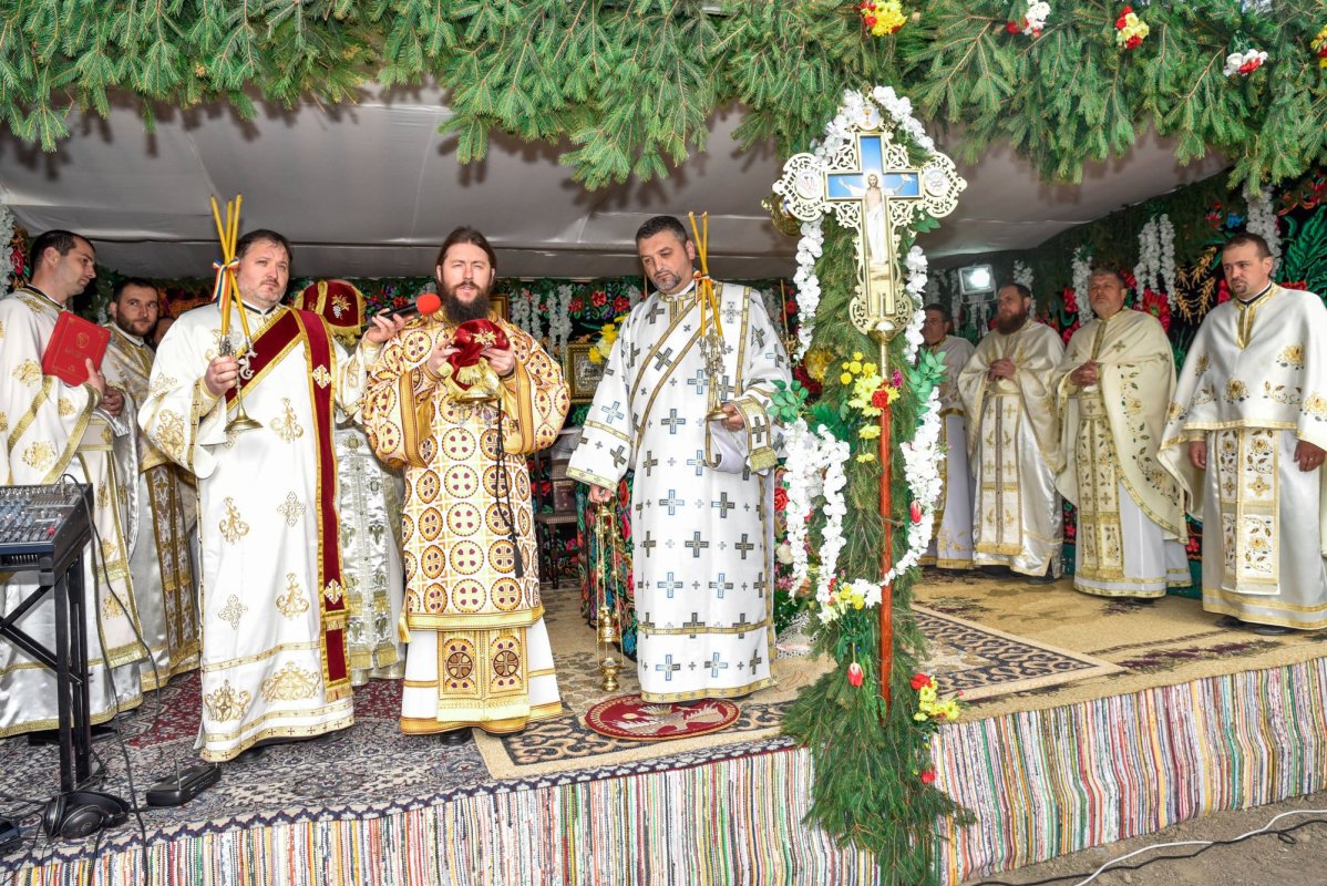 Un nou locaş de închinare la Dumbrăveni 112885