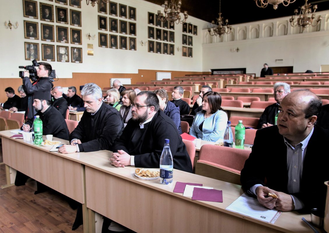 Ședința Casei de Ajutor Reciproc a Arhiepiscopiei Sibiului 112852