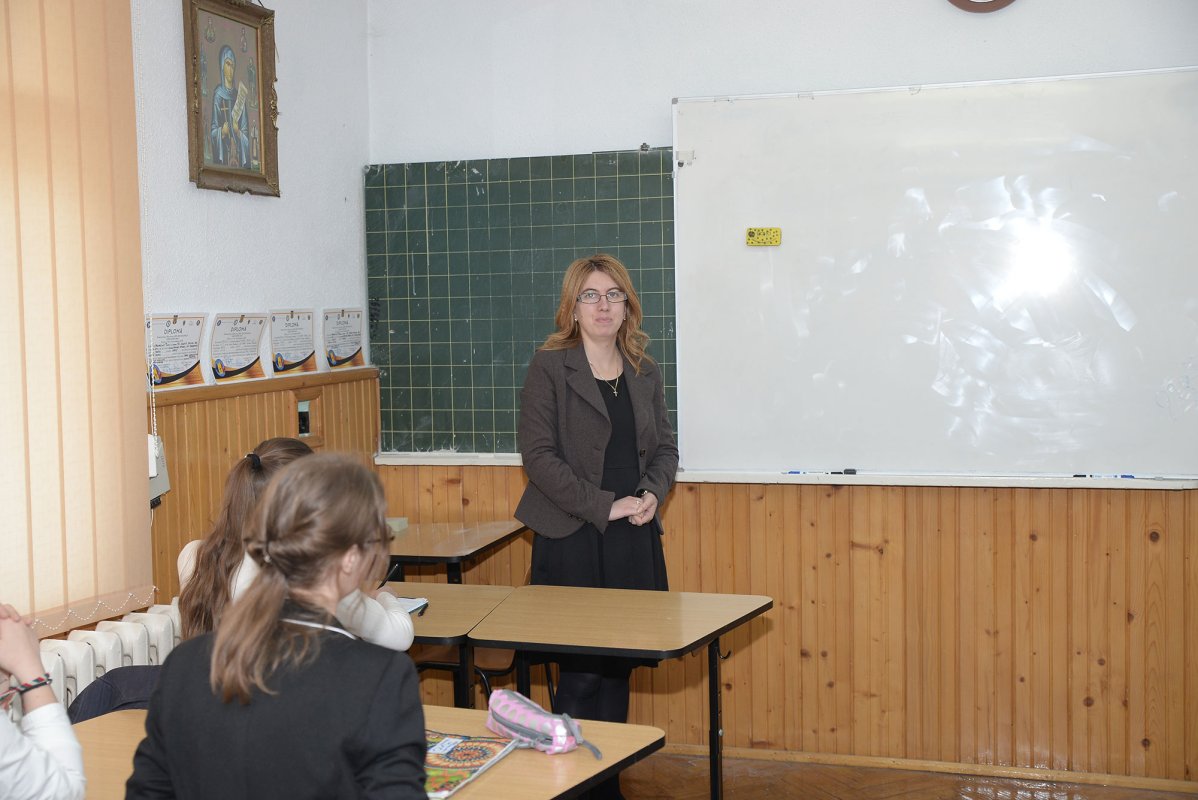 Un loc unde educaţia se împleteşte cu rugăciunea 112826