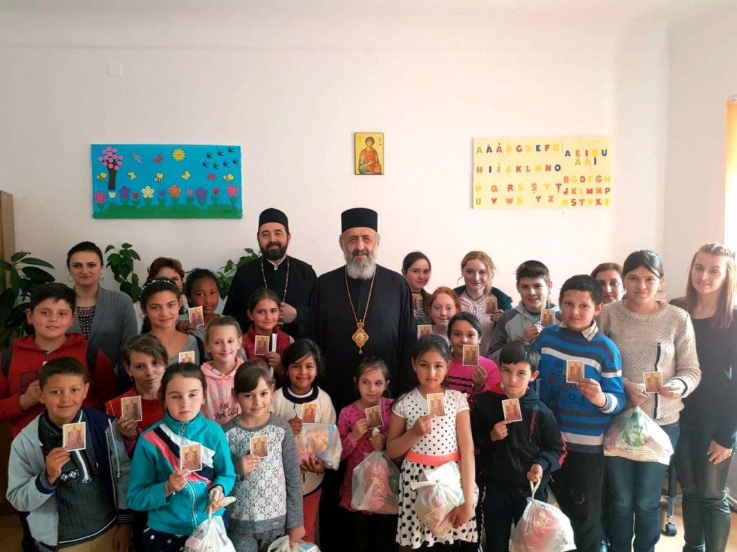 Vizită pastorală la Aşezământul social din Zlatna, județul Alba 112853