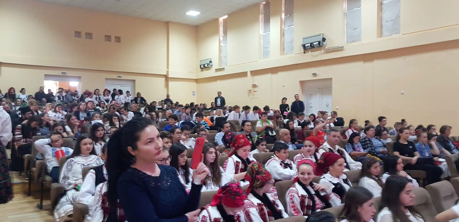 Festival de pricesne „La Umbra Crucii Tale” în Protopopiatul Tinca, ediția a IV-a 112716