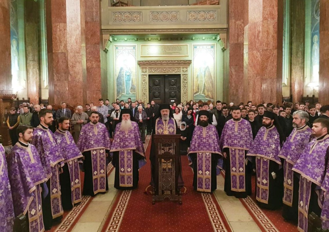 Slujba Deniei cu Canonul cel Mare al Sfântului Andrei Criteanul 112701