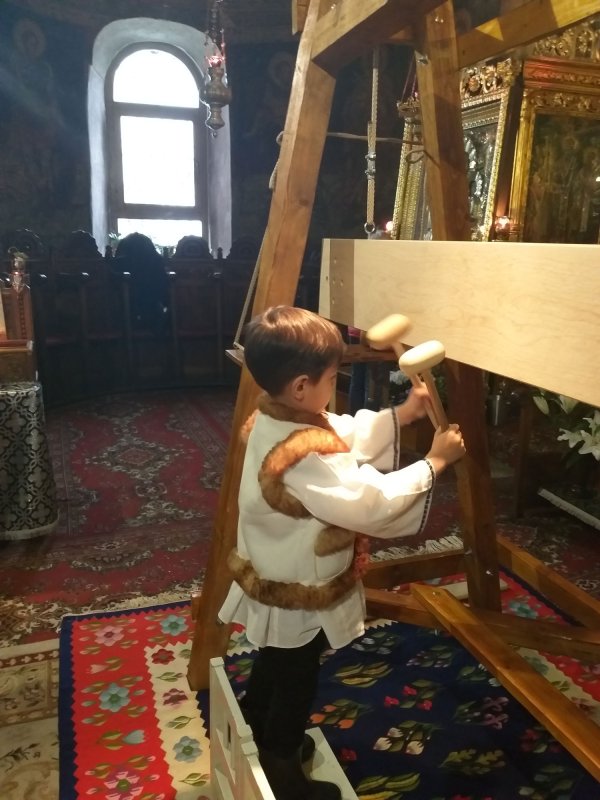 Concursul „Răsună toaca pe pământ și-n cer”, în Capitală 112598