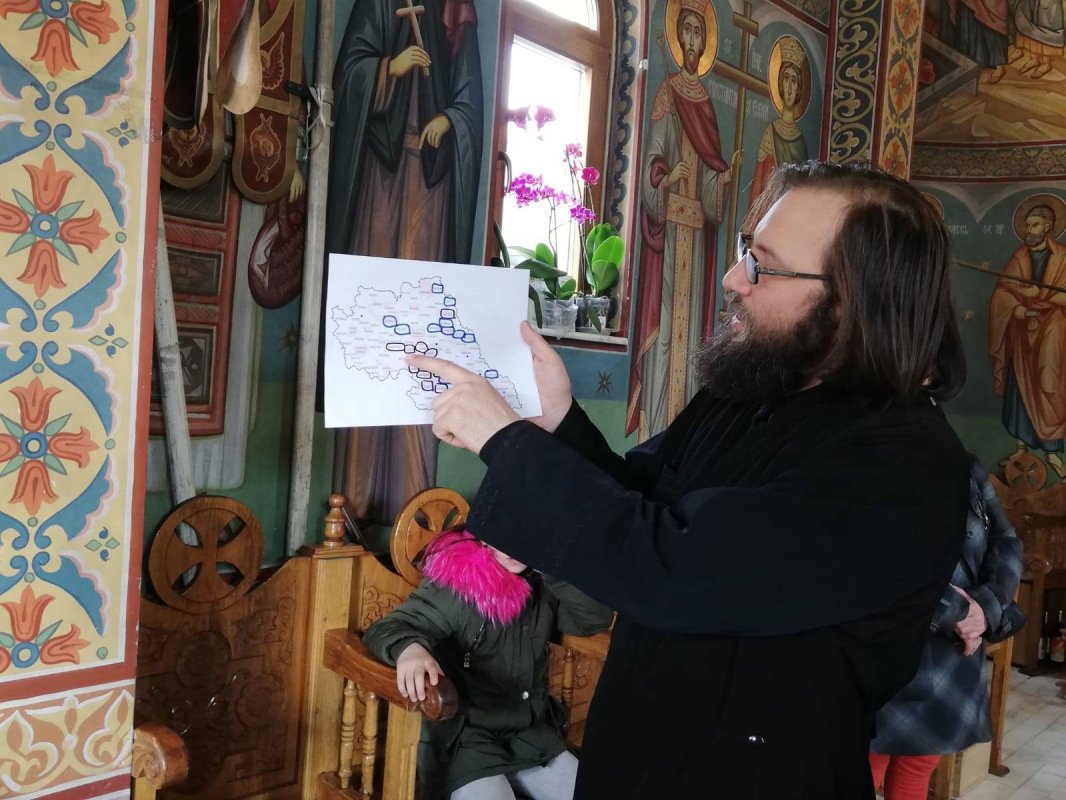 Patru mii de copii îşi aşteaptă îngerii păzitori  112635