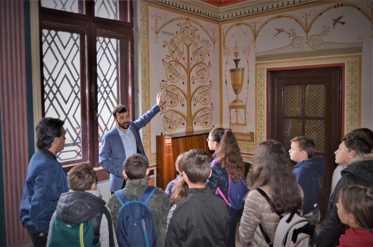 „Amicii istoriei” în Episcopia Severinului şi Strehaiei 112520