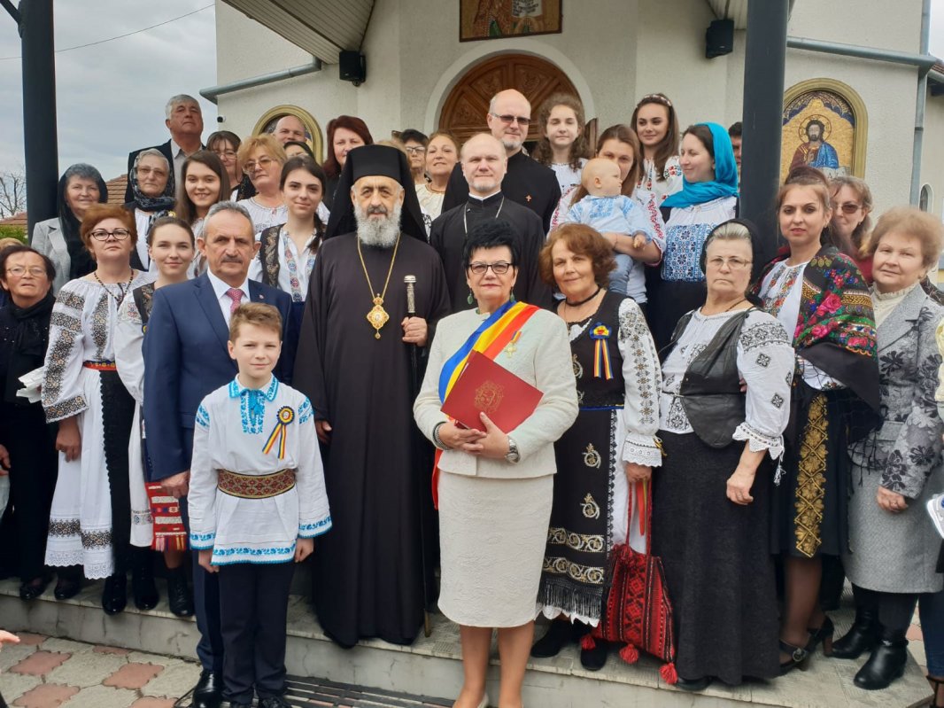 Slujiri arhierești în Duminica a cincea din Postul Mare 112504