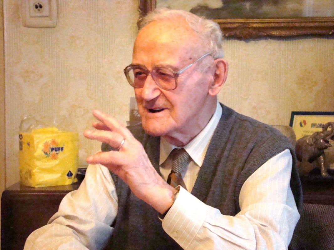 Traian Ghinescu sau portretul unui învățător dedicat 112312