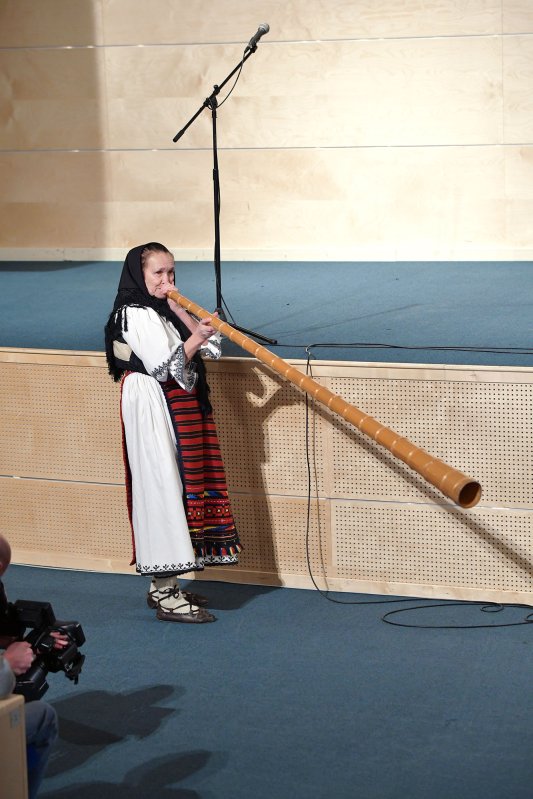 Tezaure umane în păstrarea tradițiilor culturale 112228