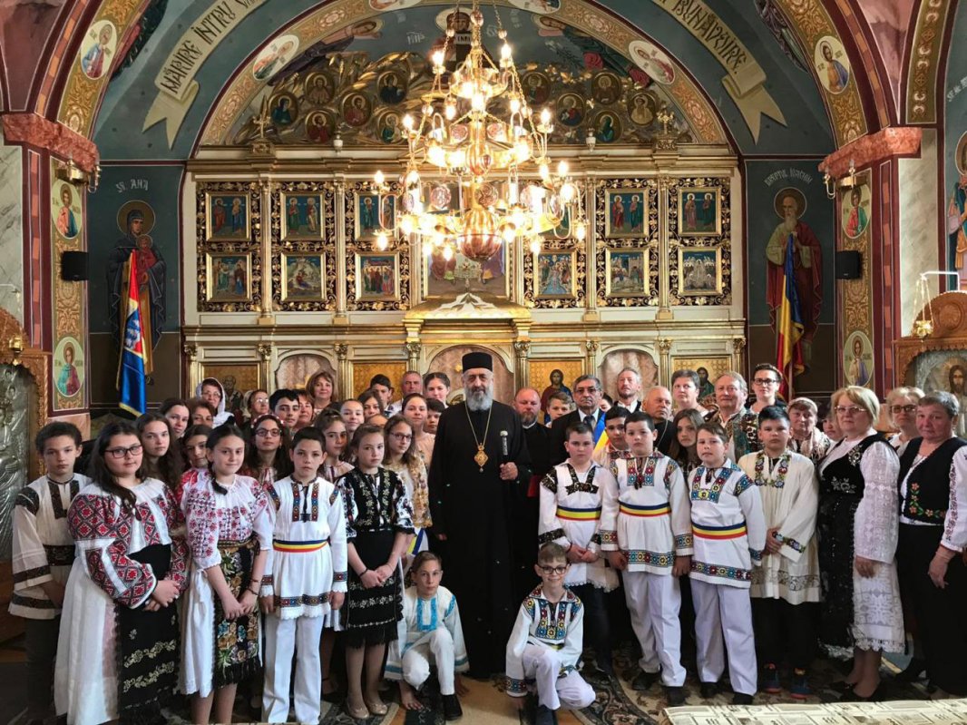 Vizite pastorale în parohii din Protopopiatul Reghin 112258