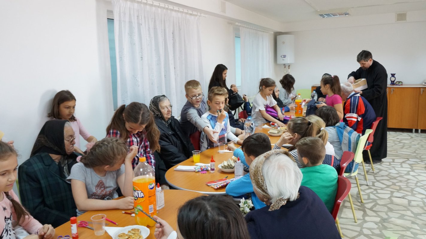 Activități sociale dedicate vârstnicilor la Deva 112201