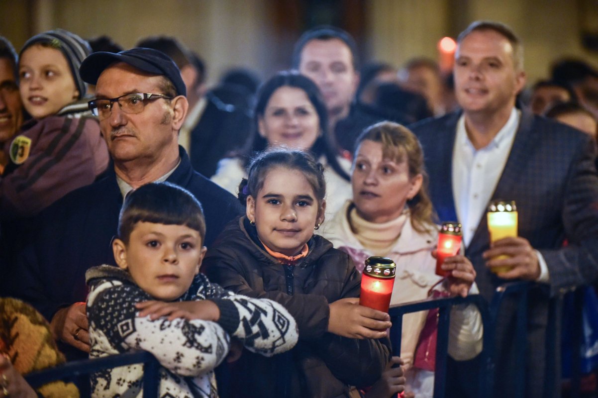 Slujba Învierii Domnului în sufletele elevilor 112158