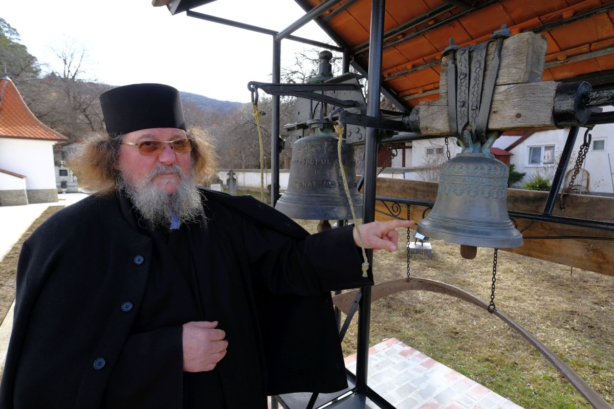 Continua „împământenire” a Parohiei Valea Mare 112368