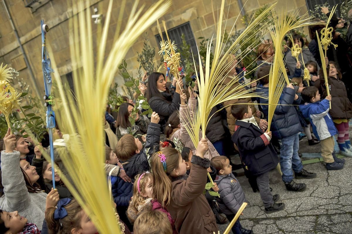 Floriile, mărturie a credinței și început al Săptămânii Mari 112360