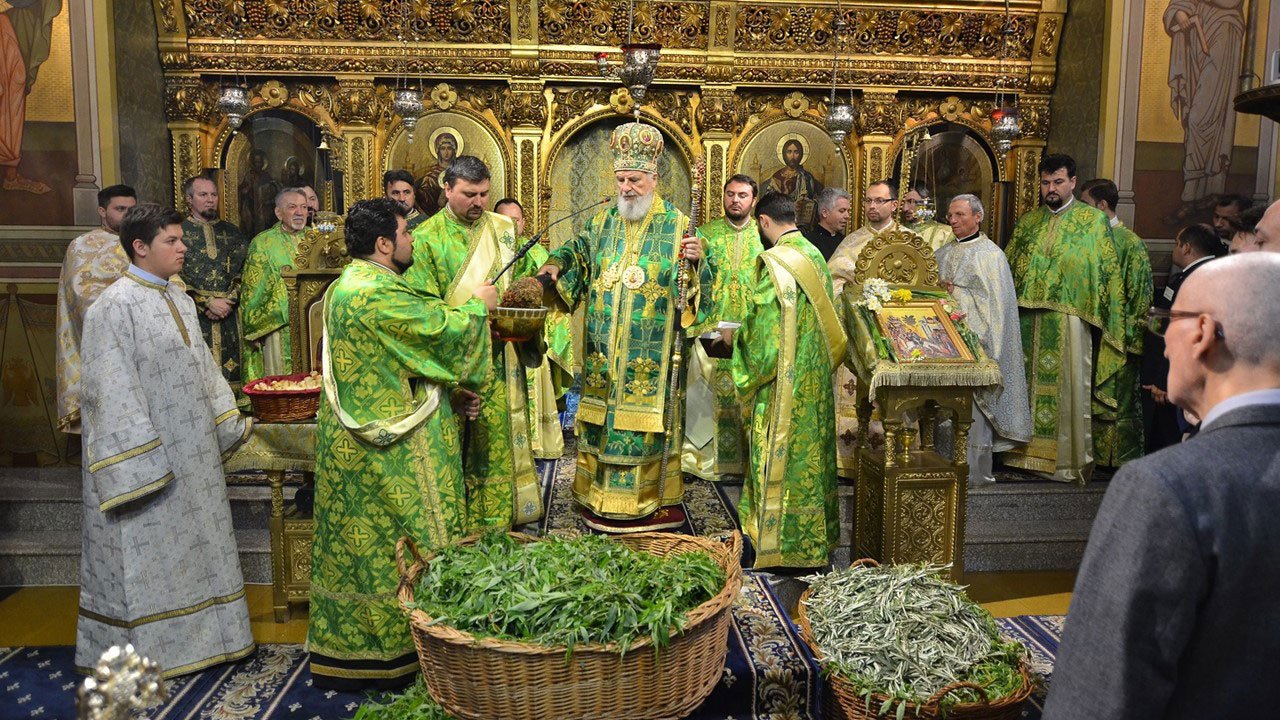 Praznicul Floriilor în Mitropolia Munteniei şi Dobrogei 111978