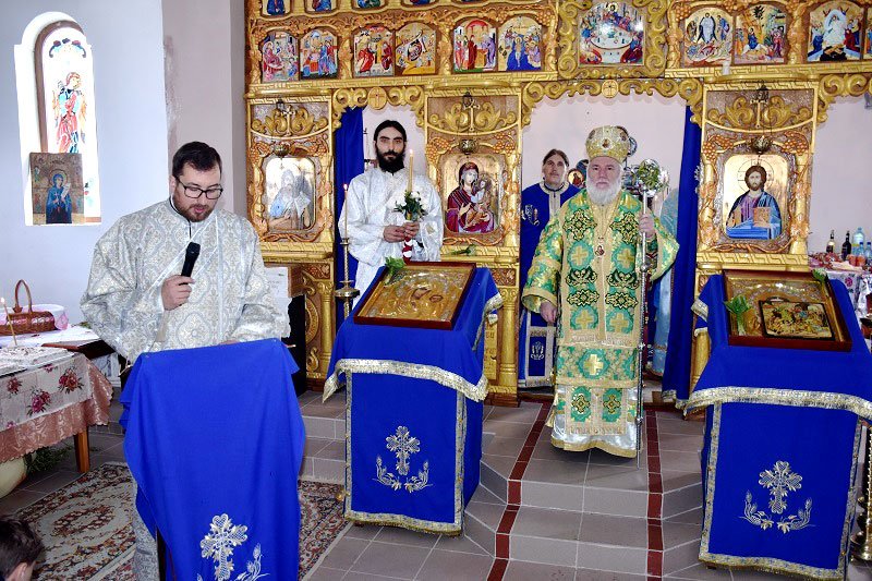 Praznicul Floriilor în Mitropolia Munteniei şi Dobrogei 111981