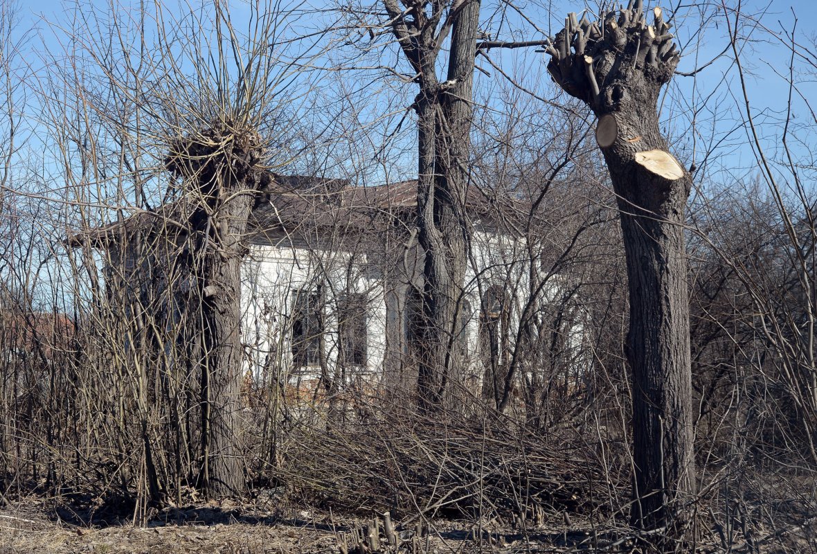 Satul în care doar preotul mai ține vie speranța 111989