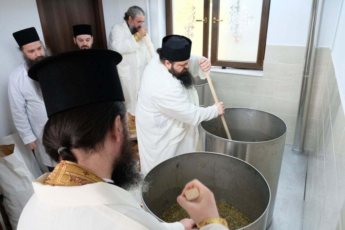 A doua zi de pregătire a Marelui Mir 111839