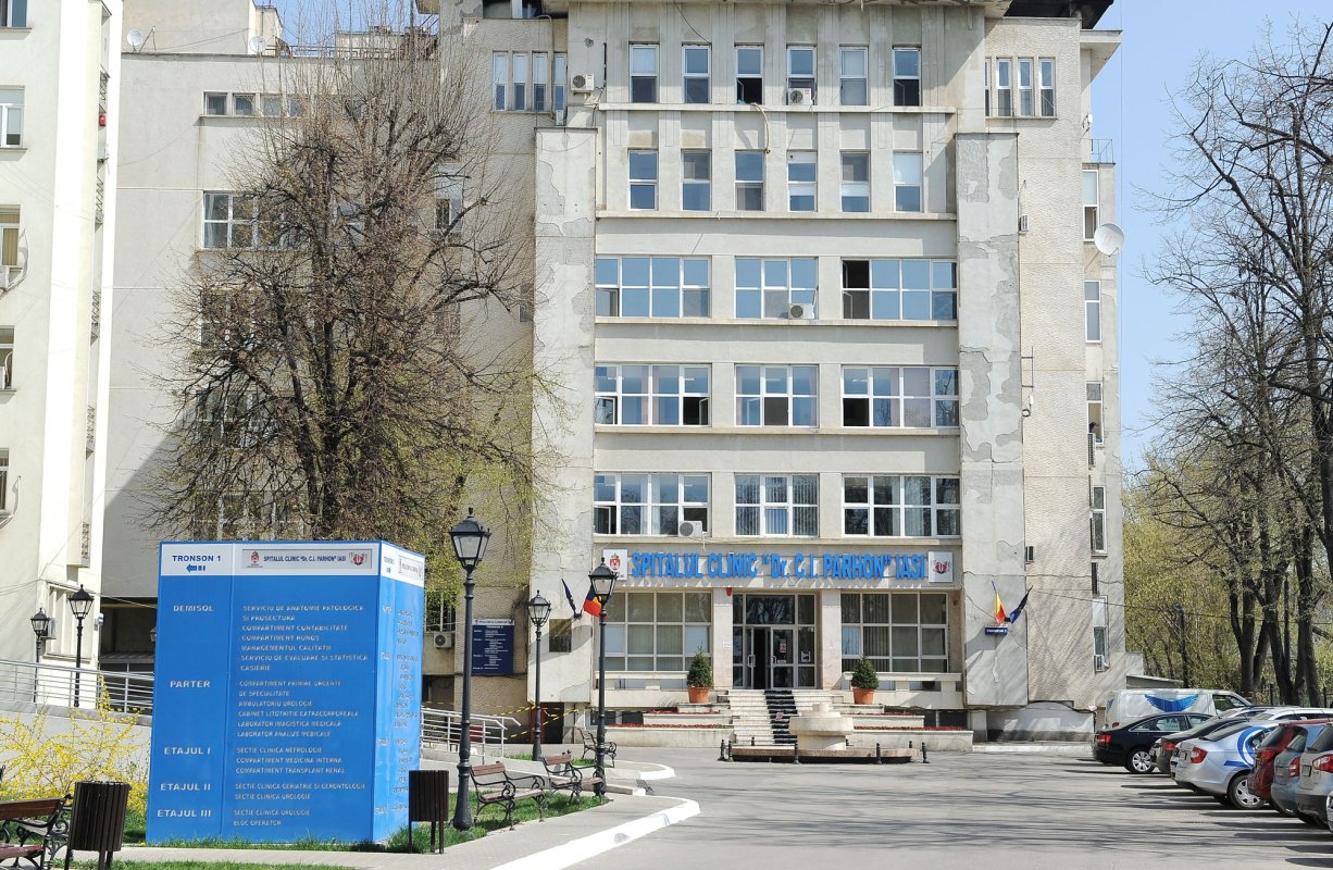 Centru de analiză a calculilor renali la Iaşi 111876