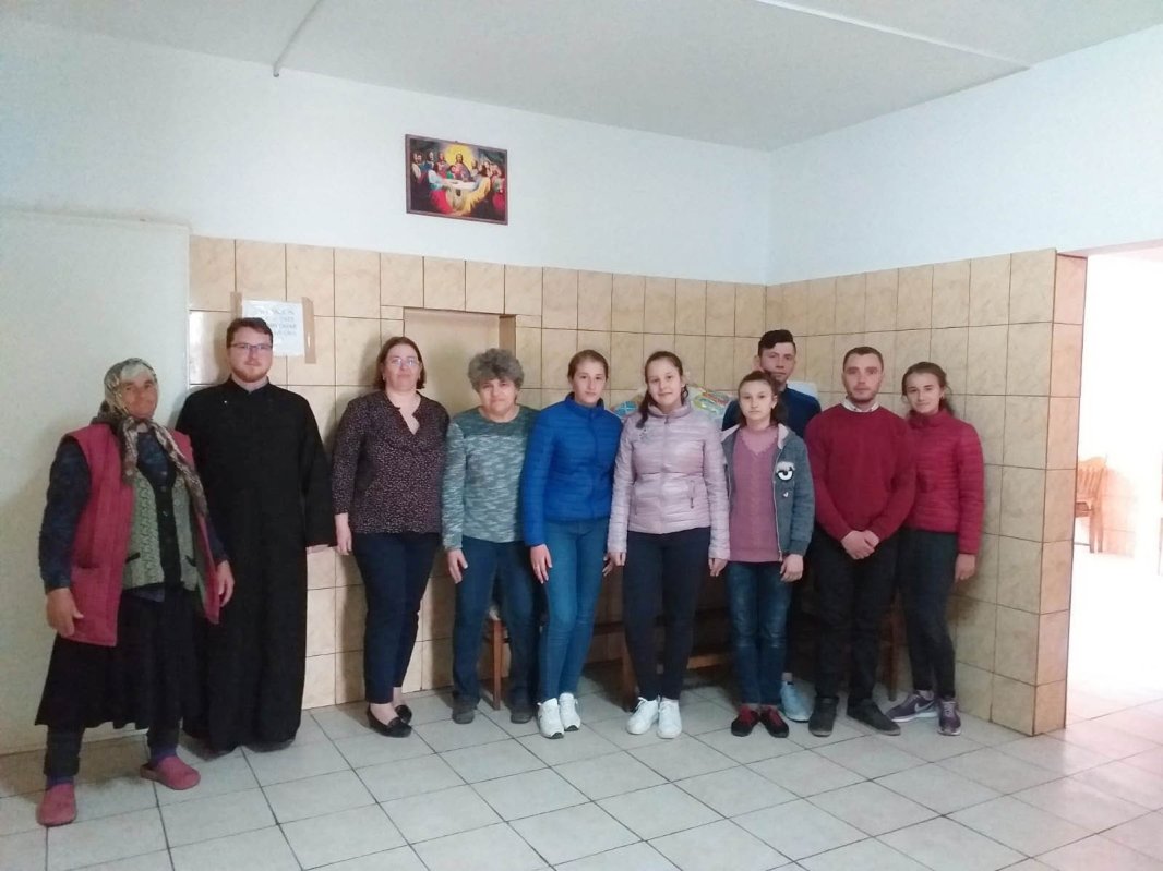 Daruri din partea Parohiei Oprișenești 111763