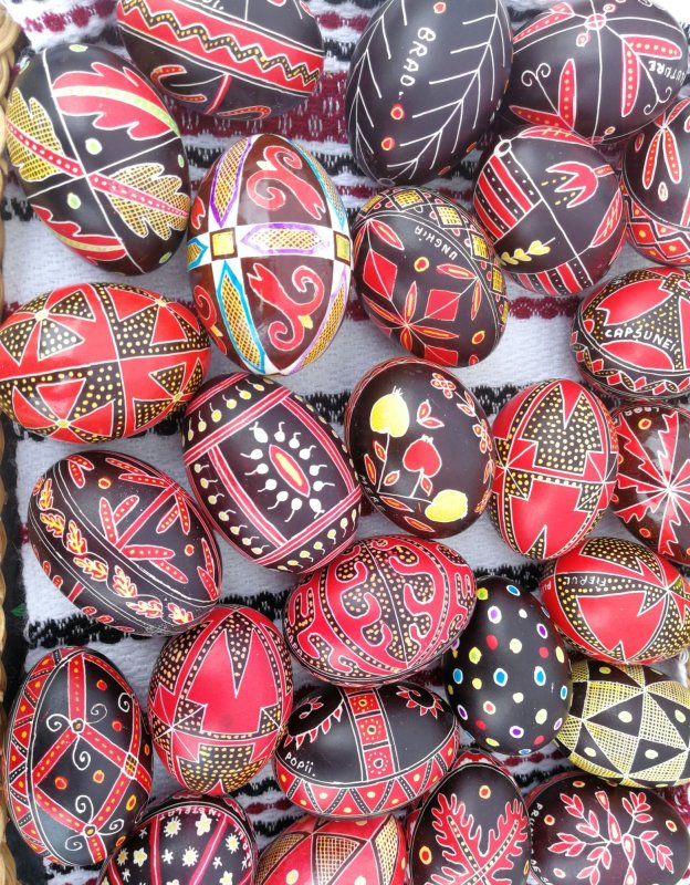 Ouăle încondeiate, mesageri ai Învierii 111921