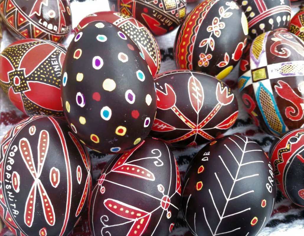 Ouăle încondeiate, mesageri ai Învierii 111923