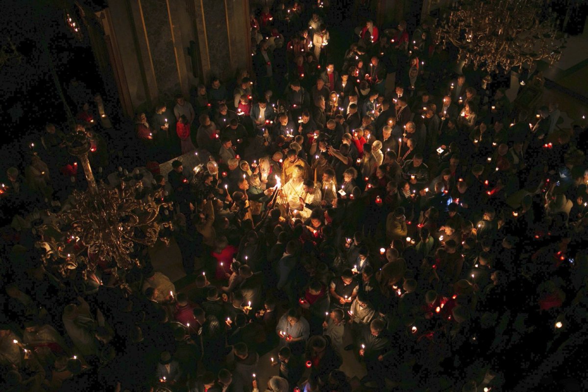 Bucuria Învierii Domnului în două eparhii ale Moldovei 111625