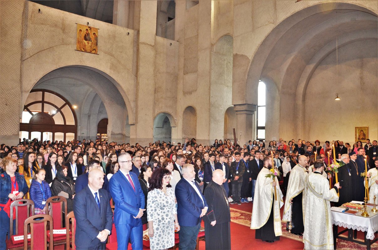 Deschidere festivă a Olimpiadei Naţionale de Religie Ortodoxă, la Oradea 111614