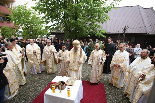 Slujiri arhierești la Sfintele Paști 111608